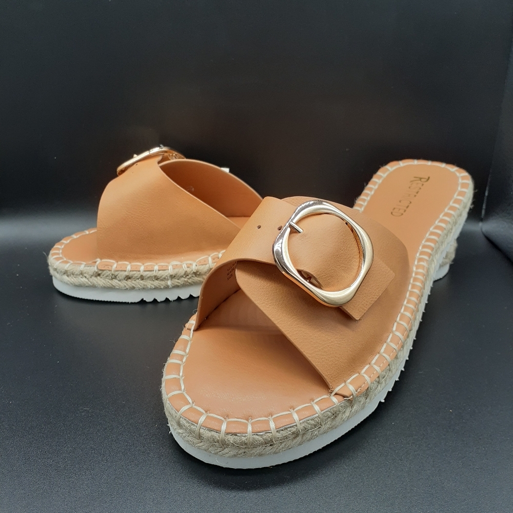 Tan Adjustable Buckle Faux Leather Slide Slip On Sandal 10M NWOT